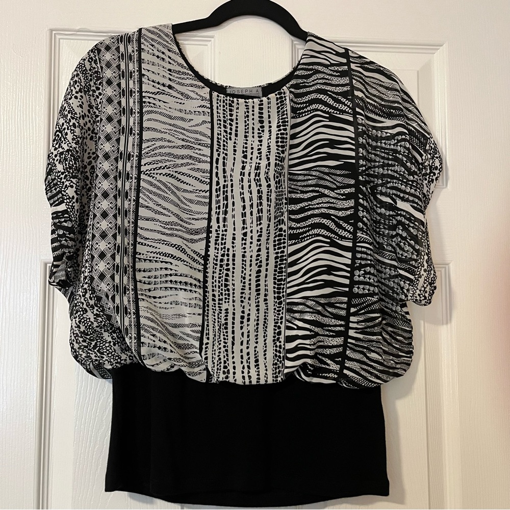 Patterned Black & White Top